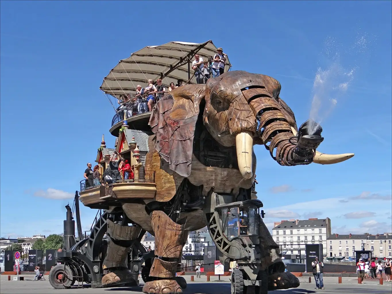 L'Éléphant des Machines de l'île, emblème de Nantes